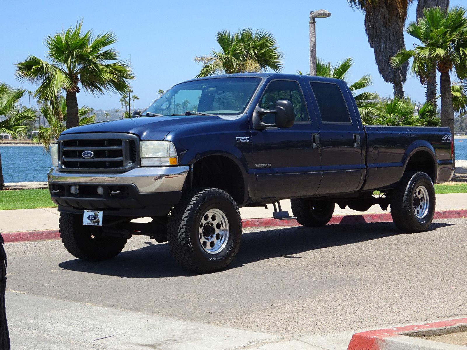 2002 Ford F-250 XLT 7.3L Diesel Crew Cab 4×4 for sale